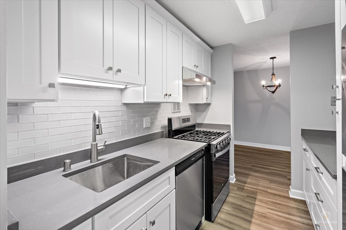 1206 S New Wilke Road Unit: 306