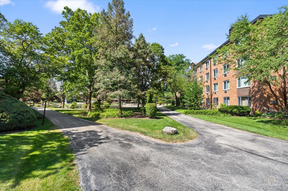 1206 S New Wilke Road Unit: 306