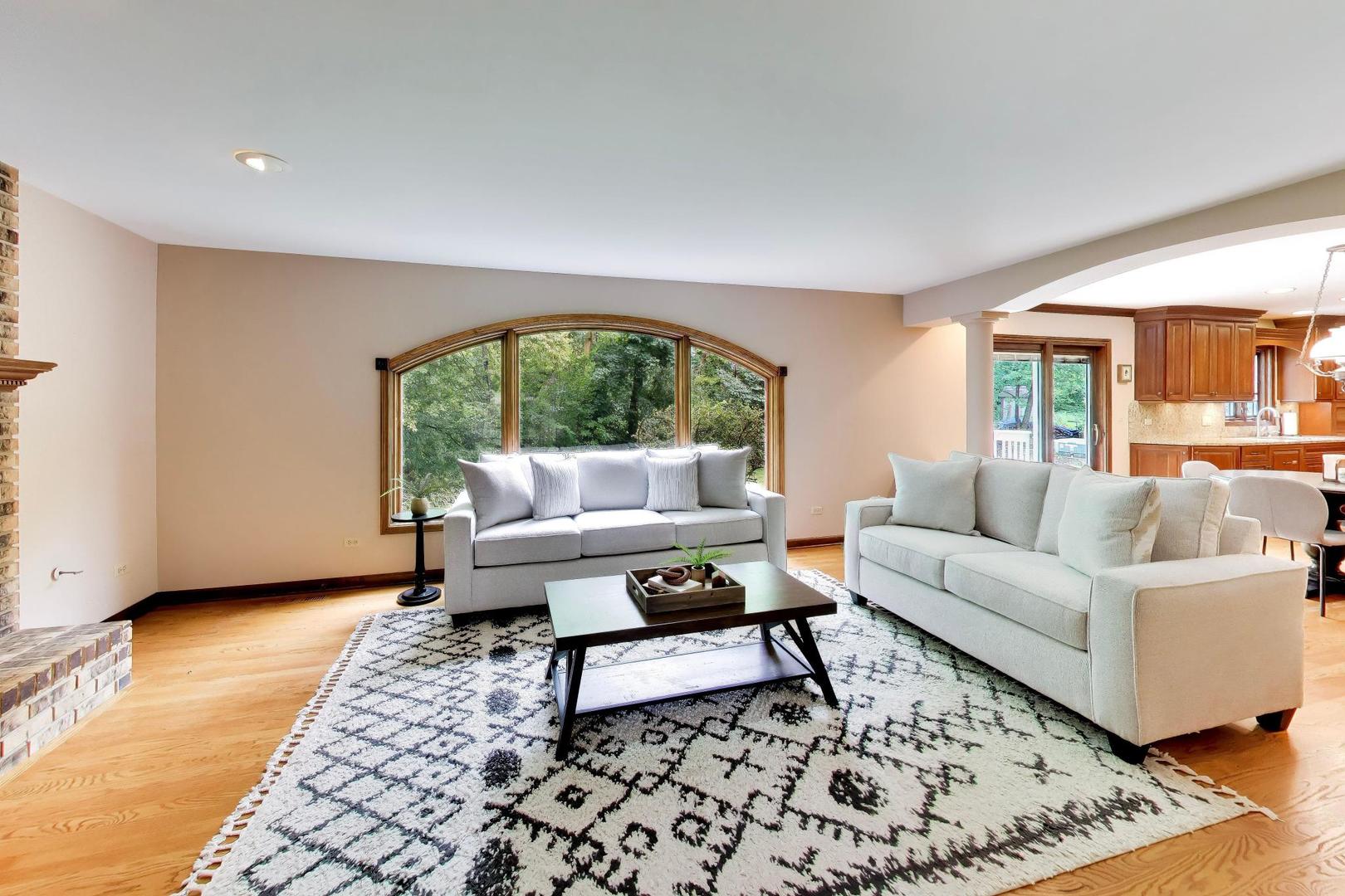 2302 Lisa Court