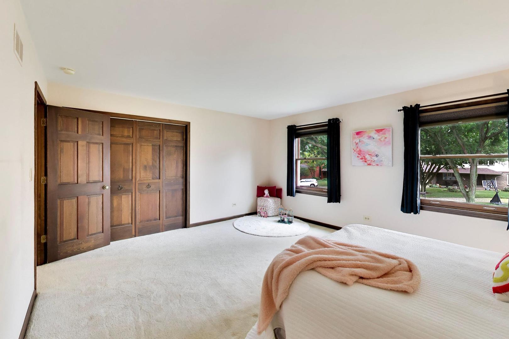 2302 Lisa Court