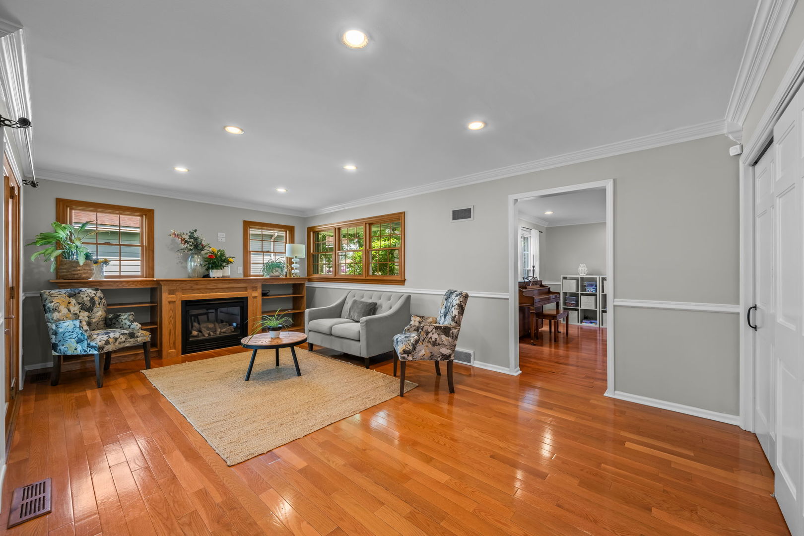 530 PINECROFT Drive