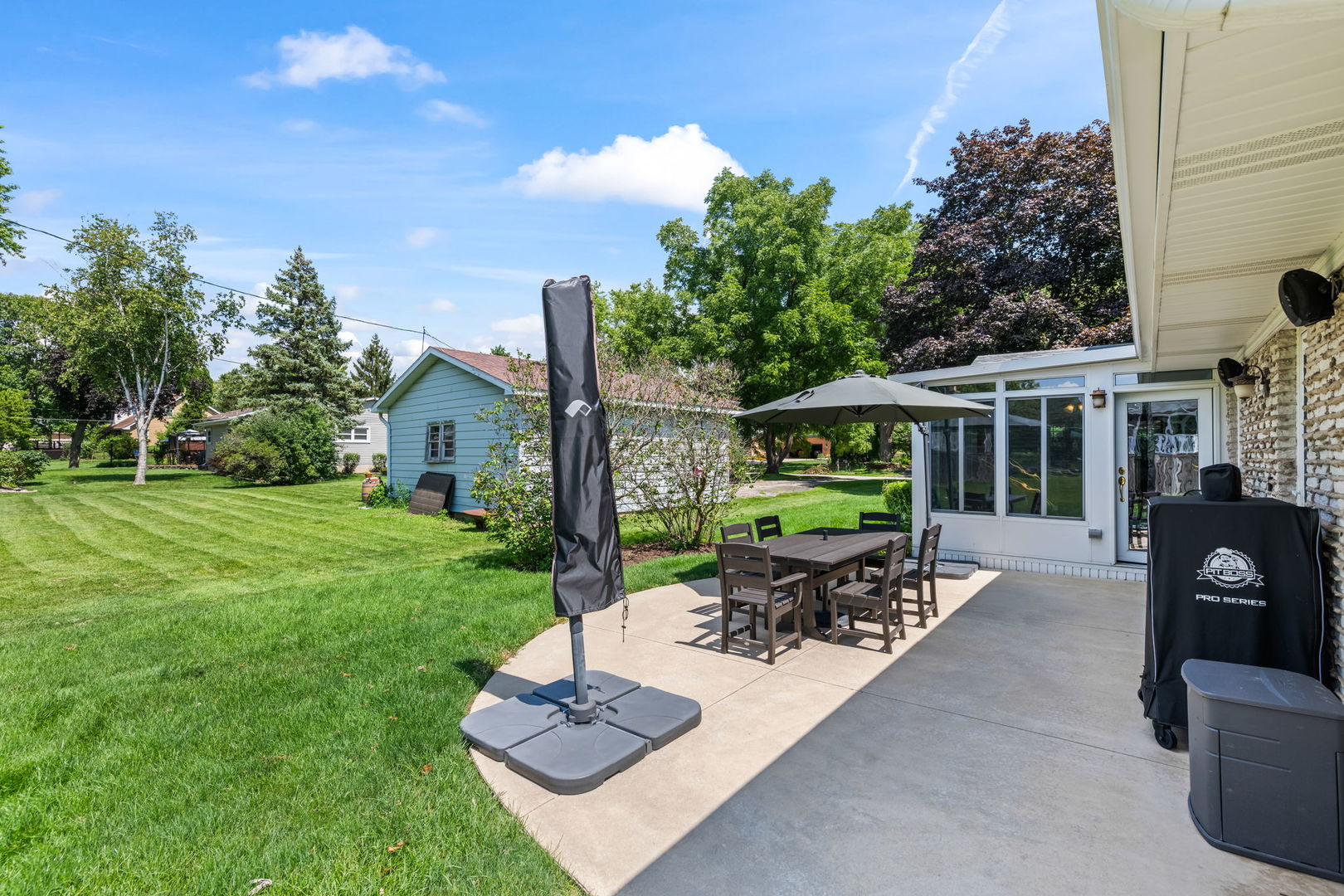530 PINECROFT Drive
