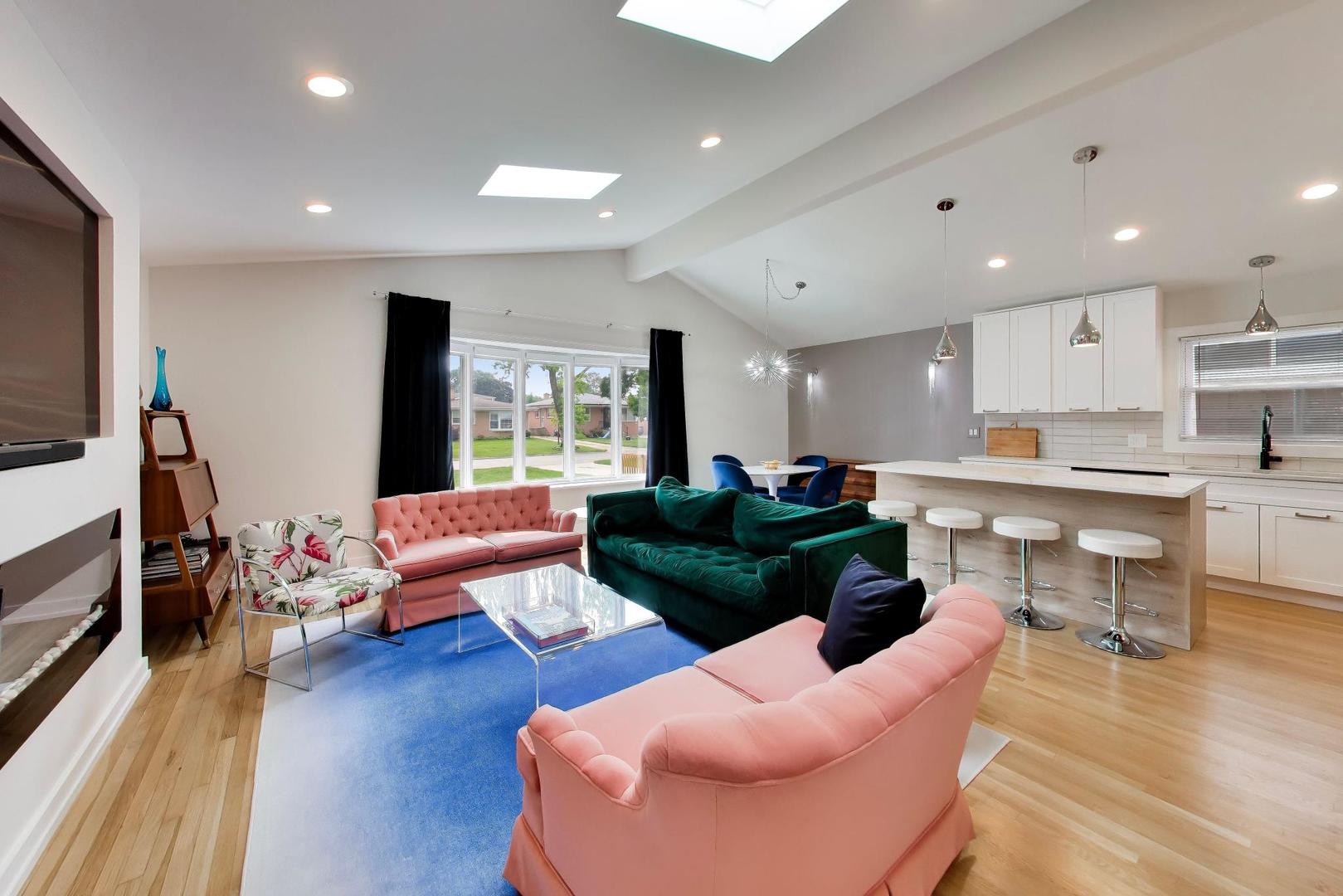 3 W White Oak Street