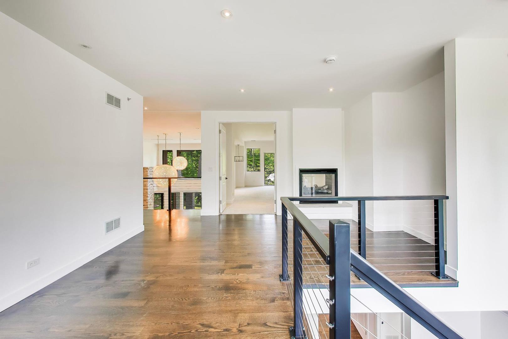 10 Picton Road