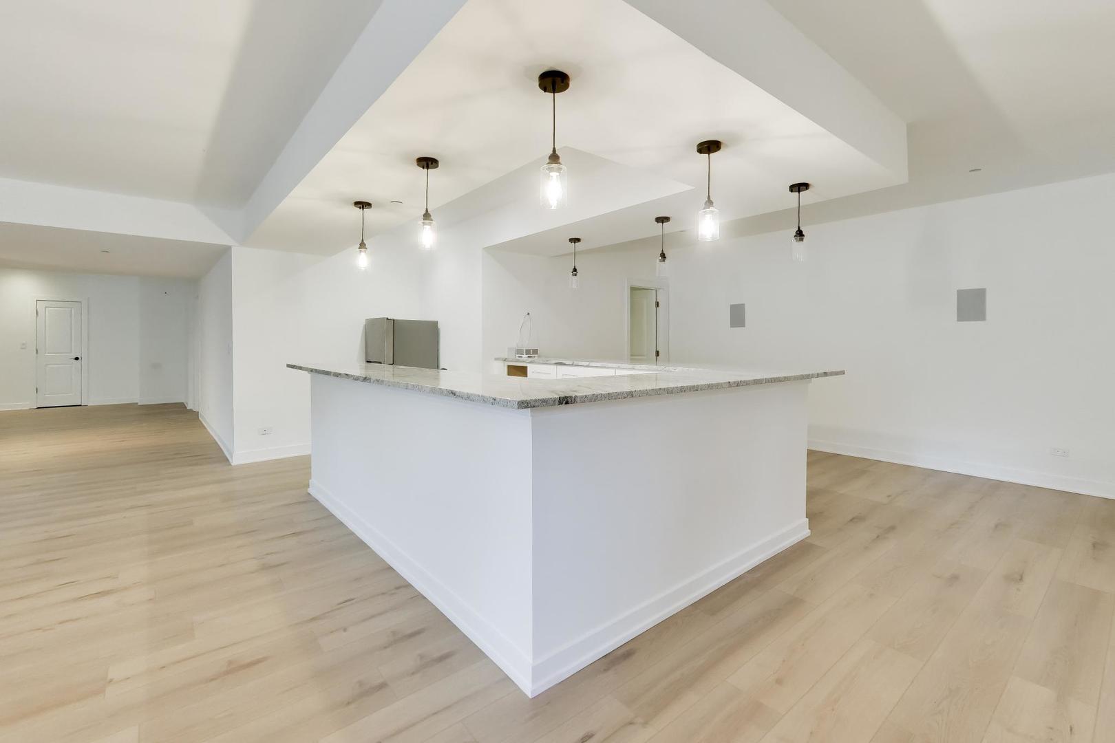10 Picton Road