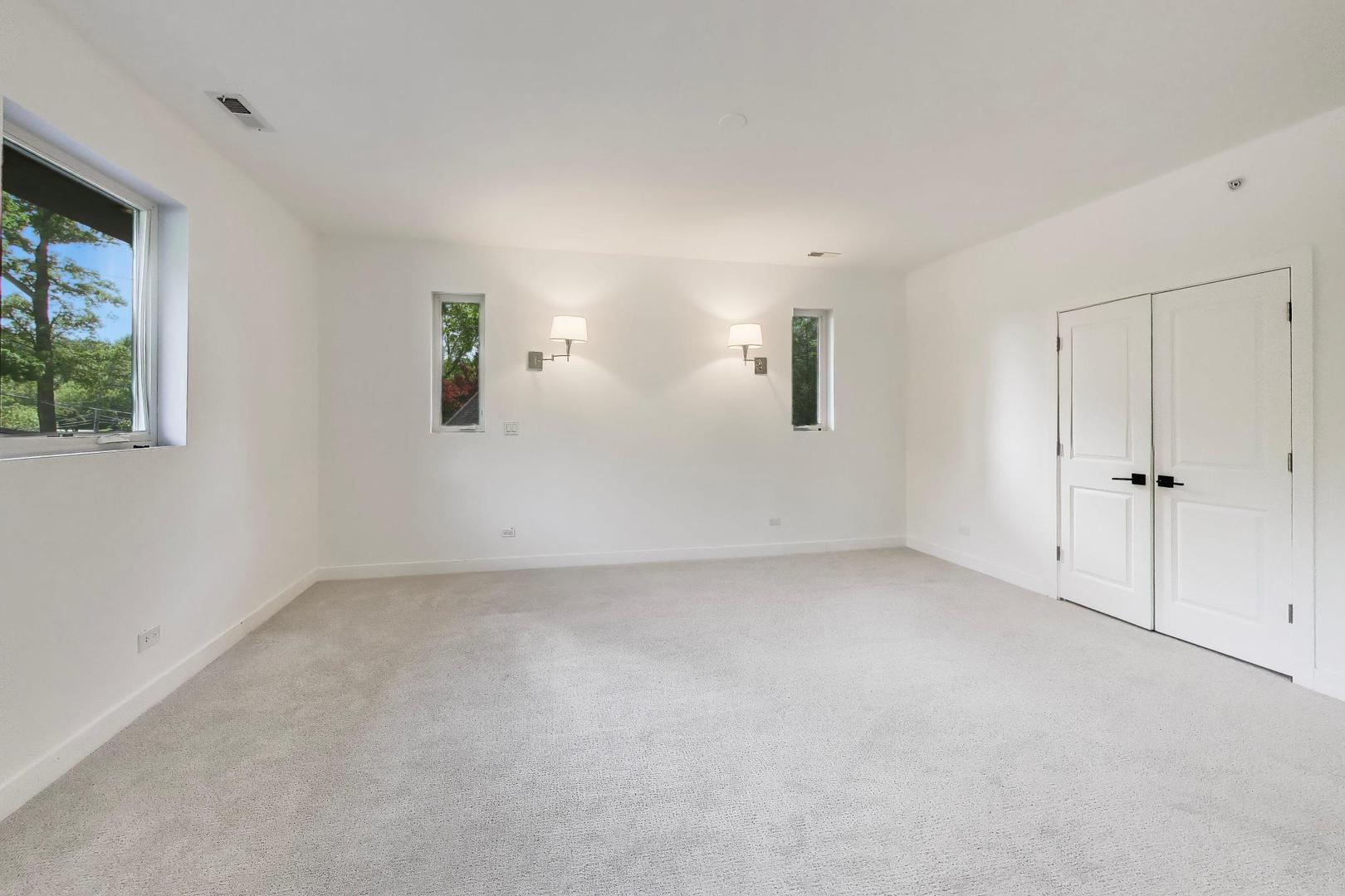 10 Picton Road