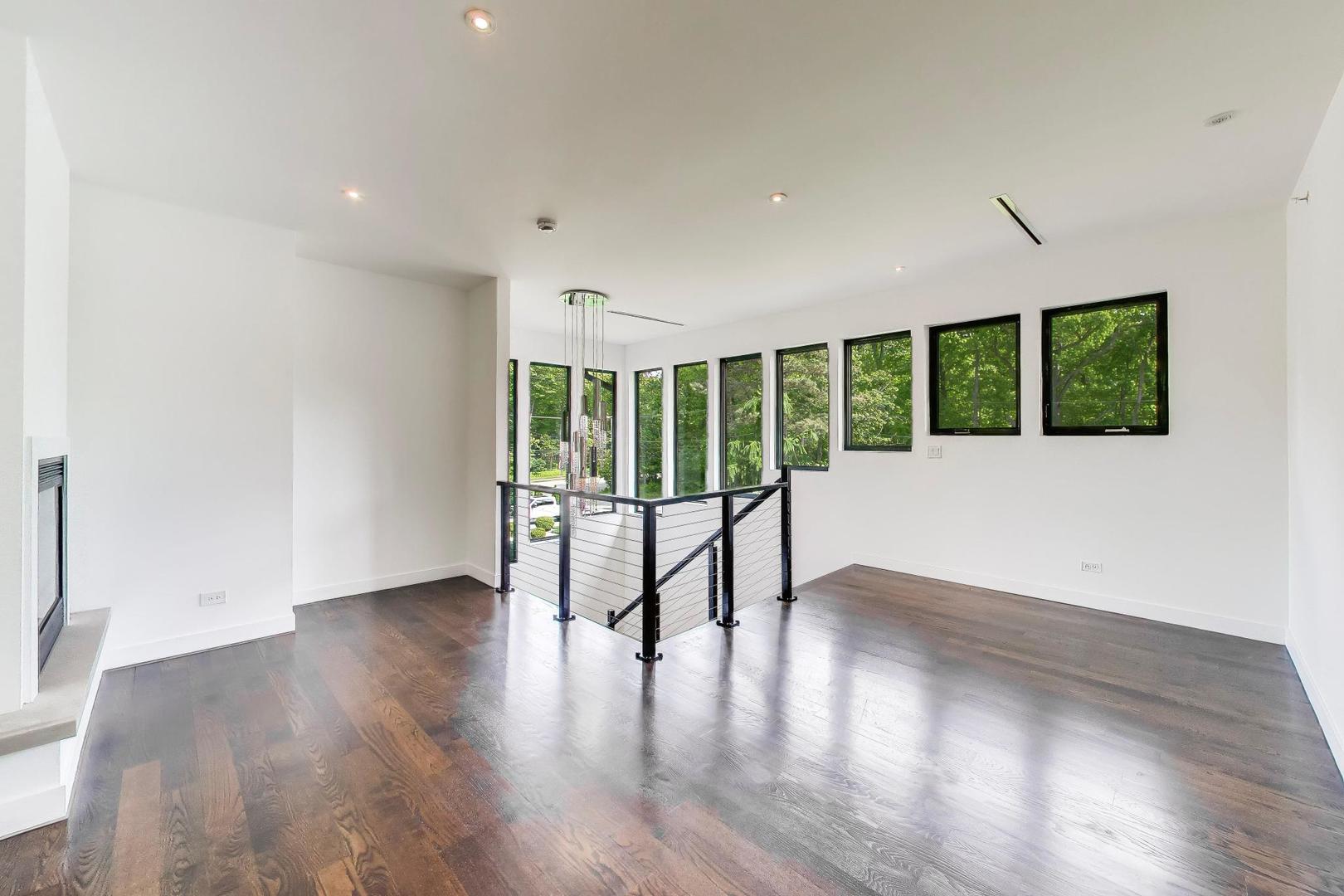 10 Picton Road