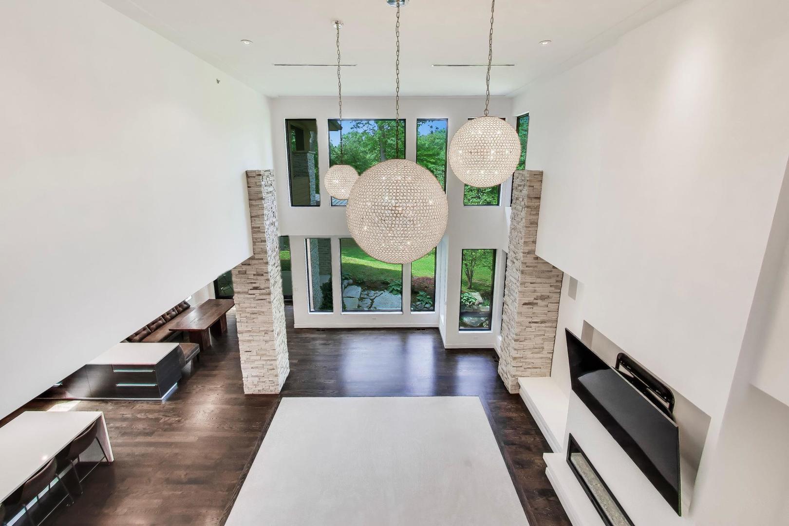 10 Picton Road
