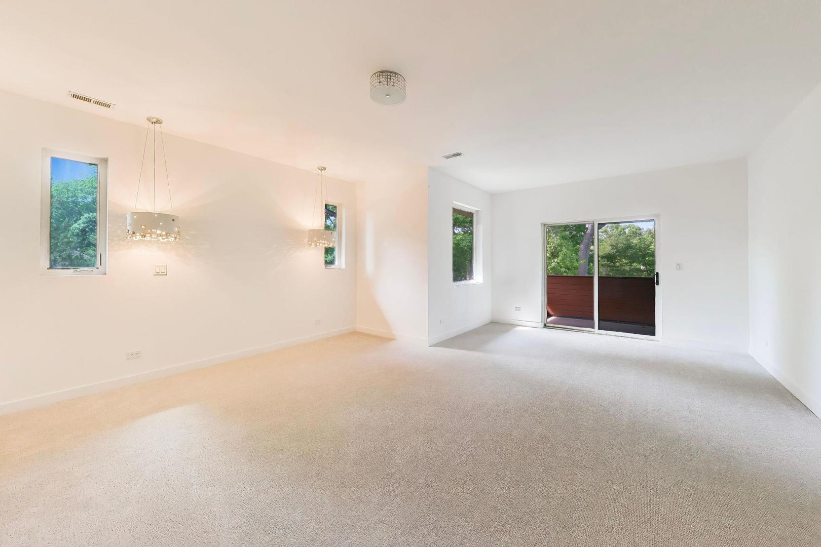 10 Picton Road