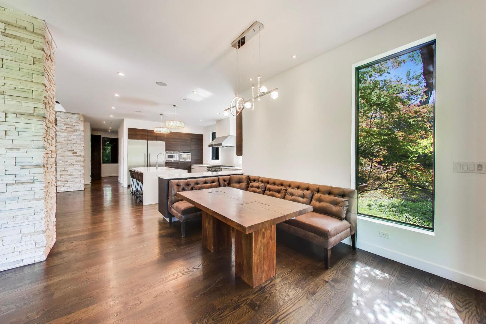 10 Picton Road
