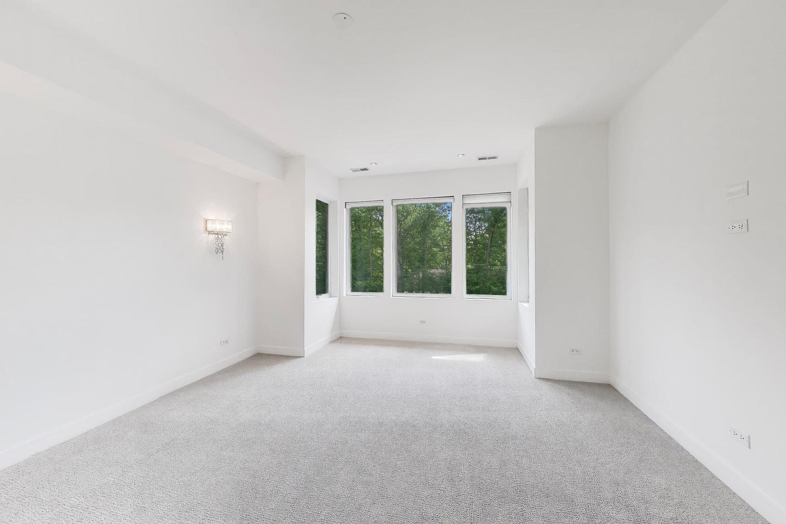 10 Picton Road
