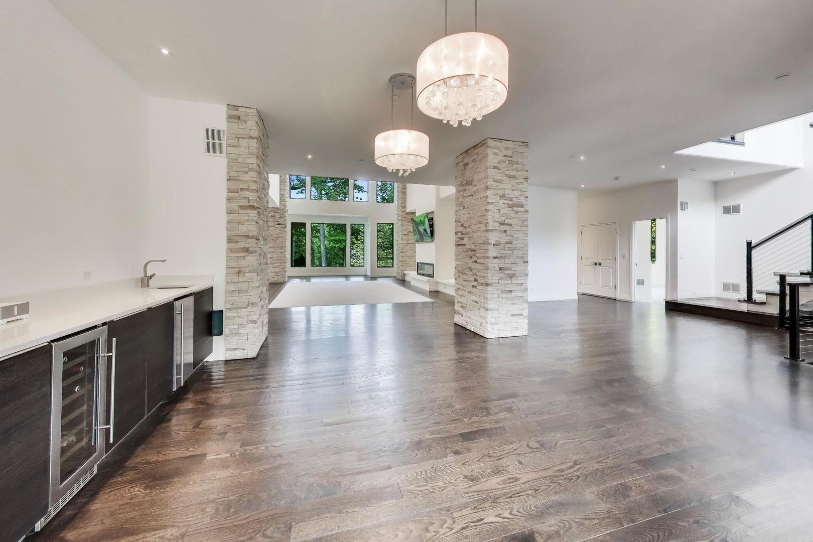 10 Picton Road