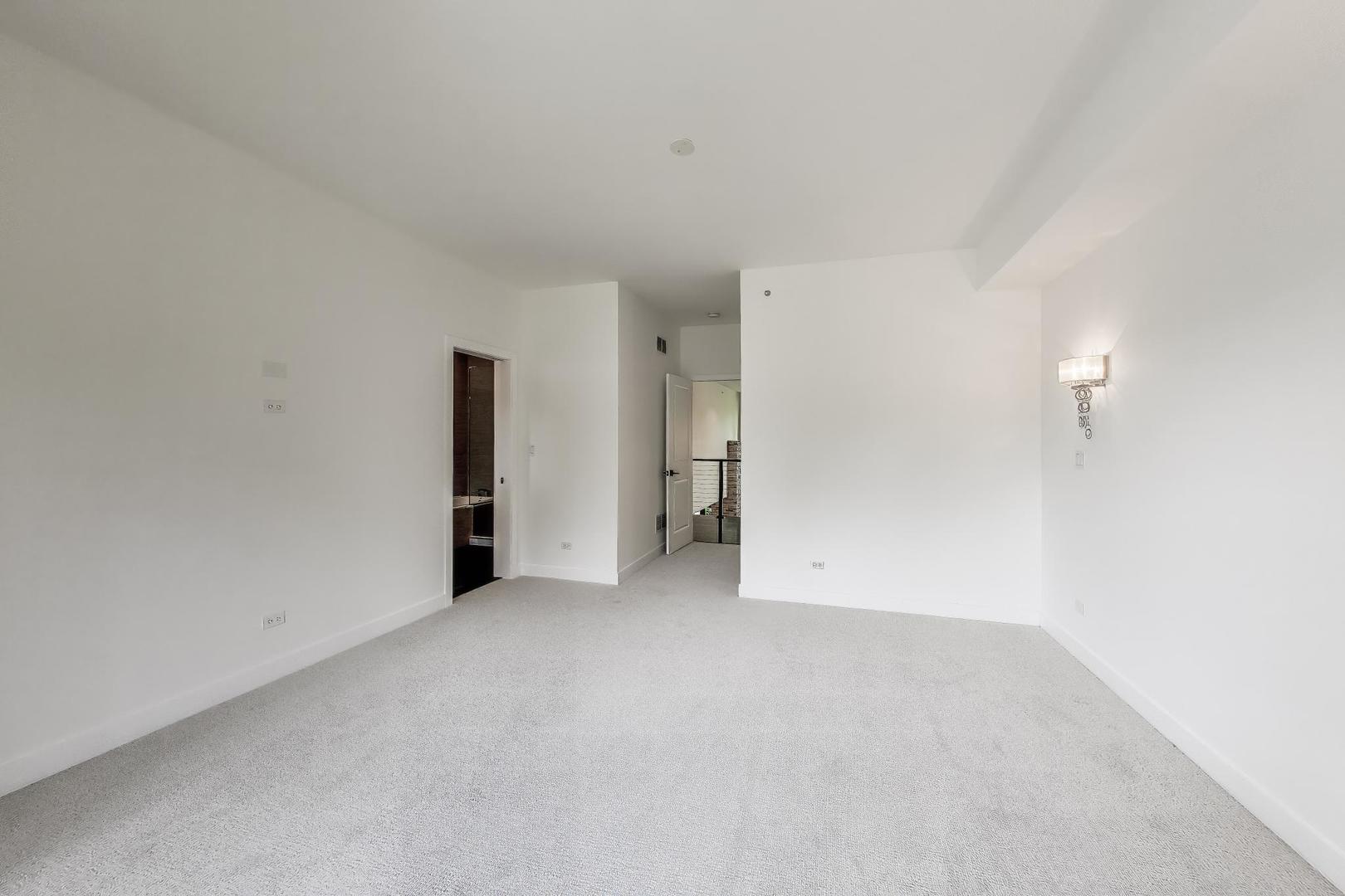 10 Picton Road