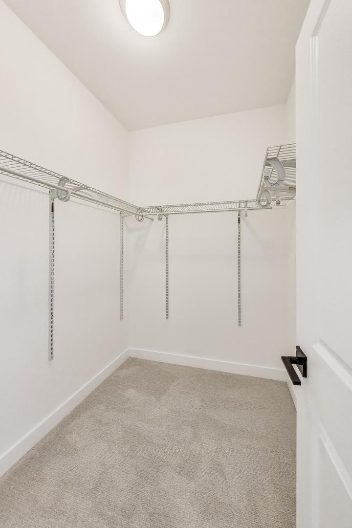 10 Picton Road