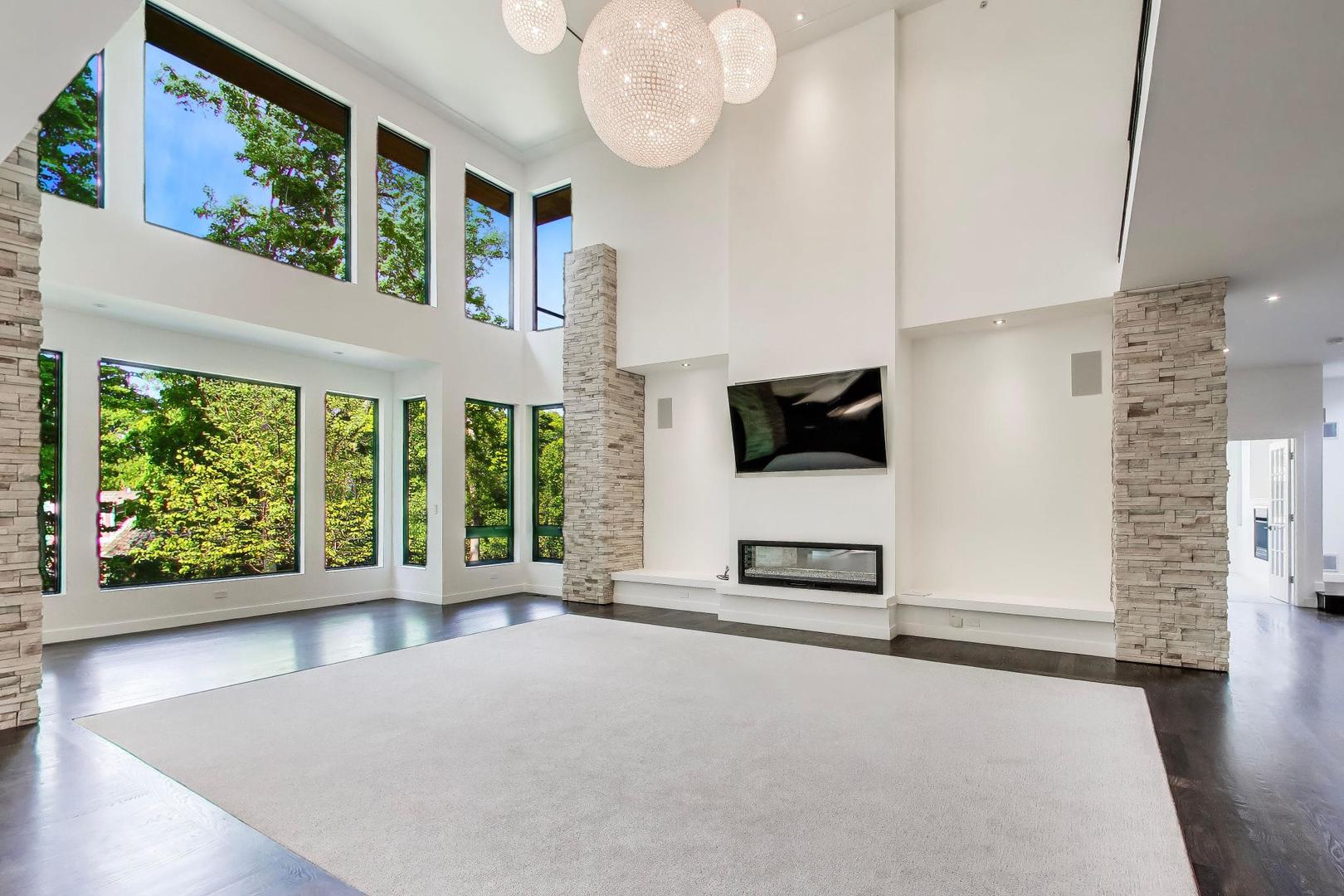 10 Picton Road