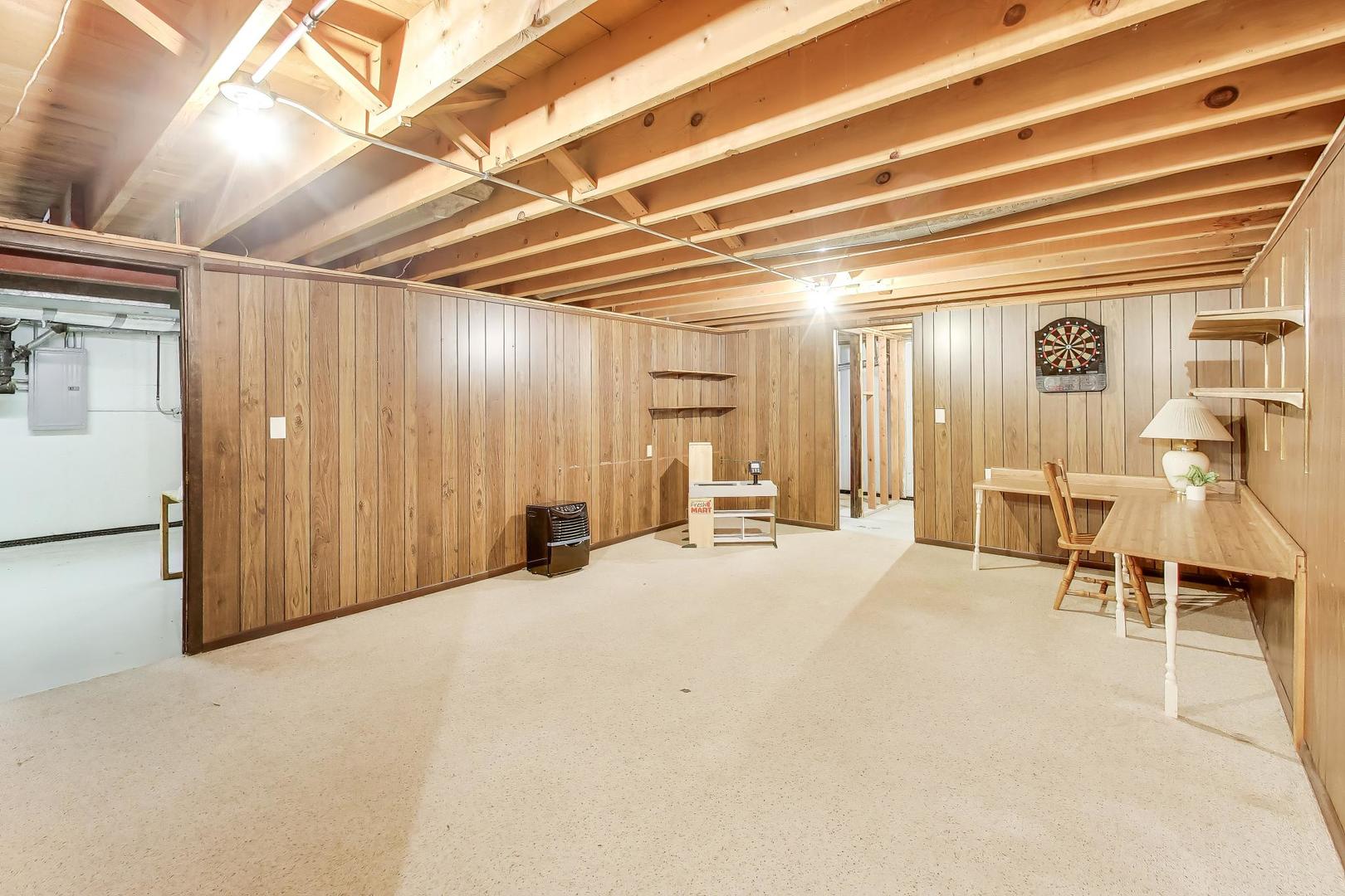 2505 E Mayfair Road