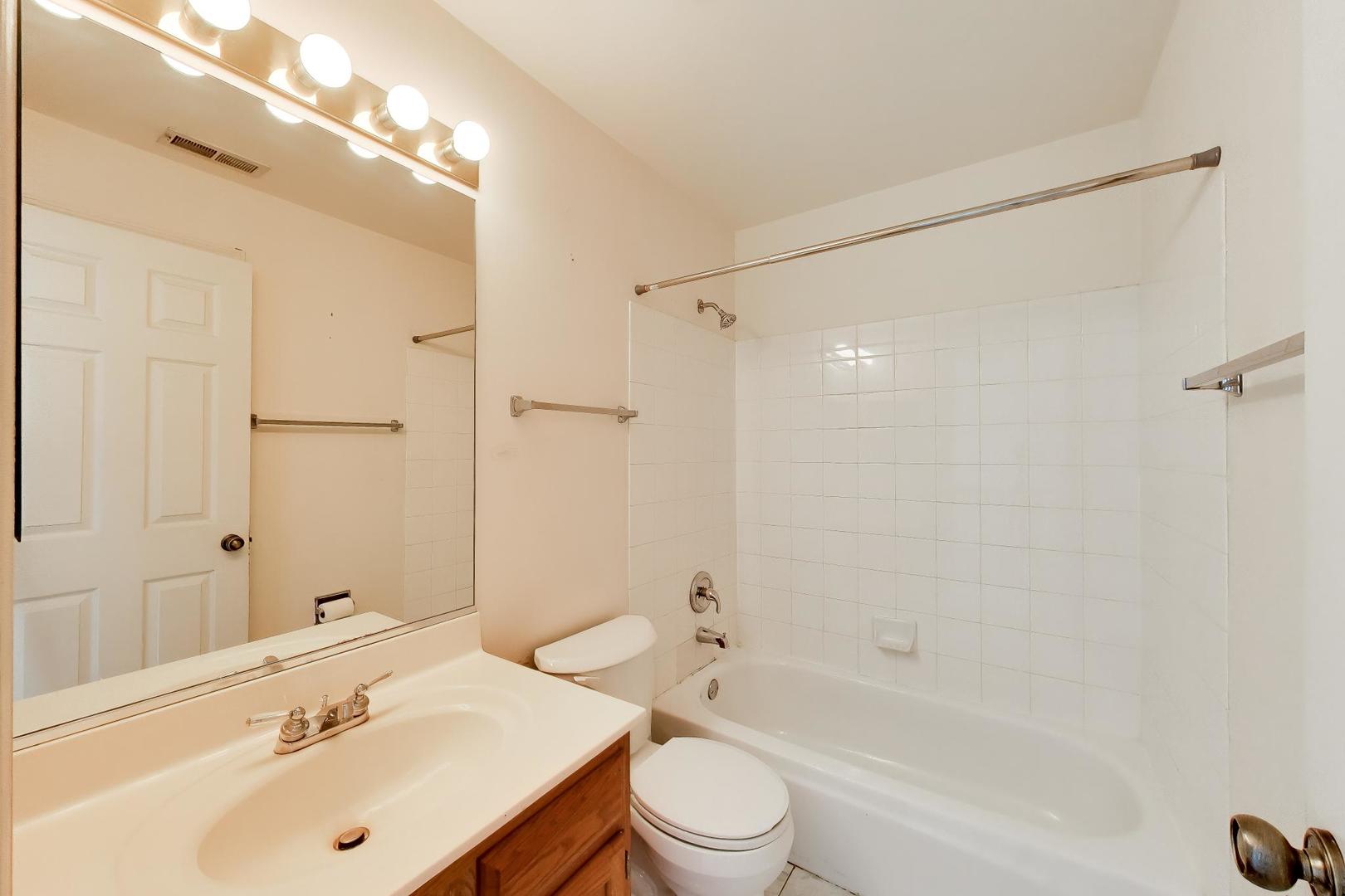 2802 Gilcrest Court