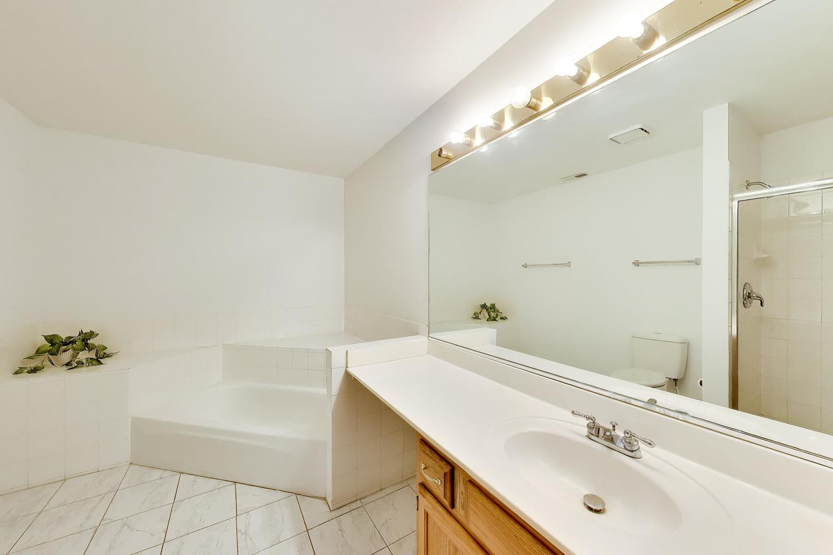 2802 Gilcrest Court