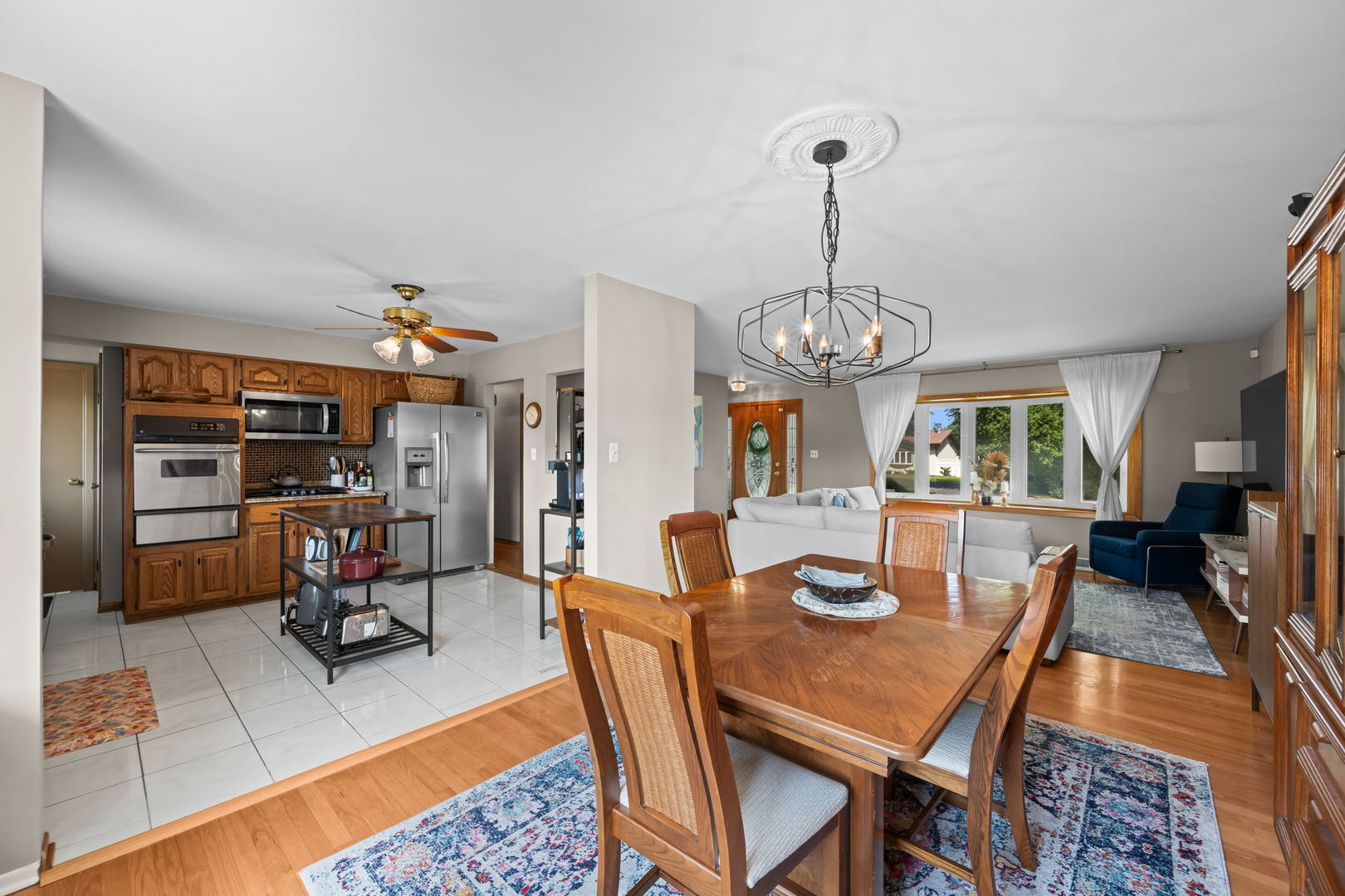 603 W Saint Aubin Drive