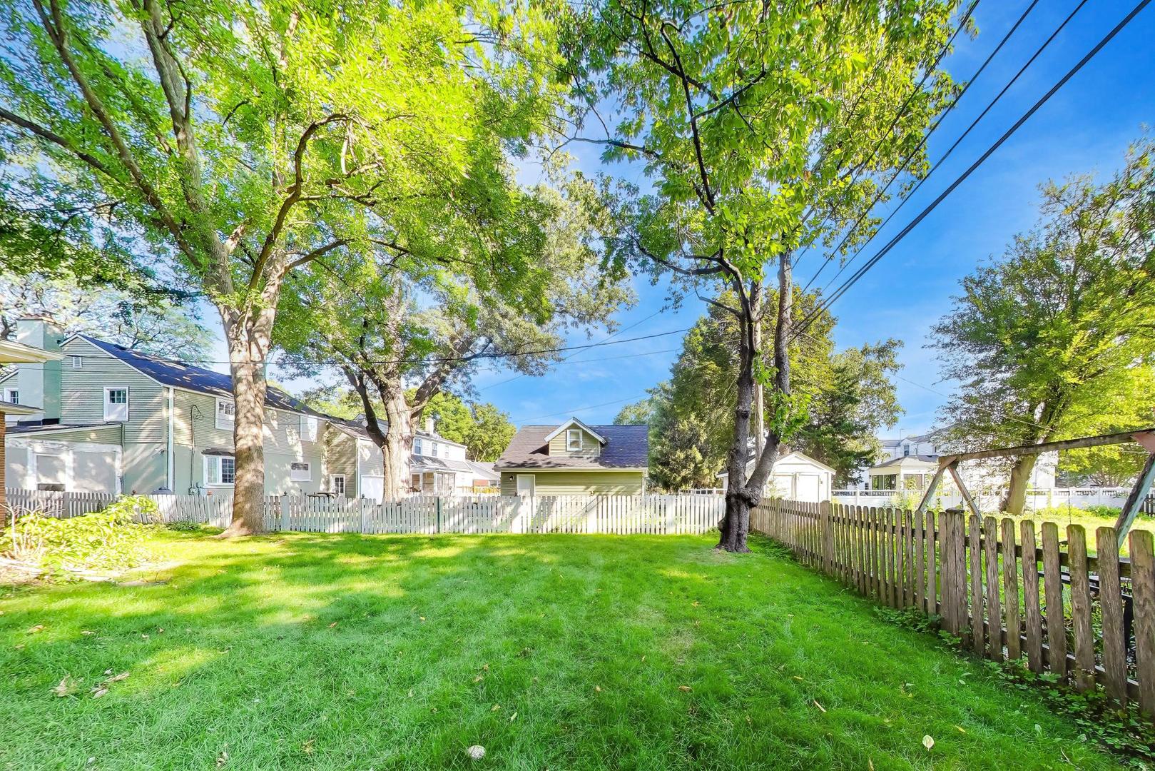 539 S Evergreen Avenue