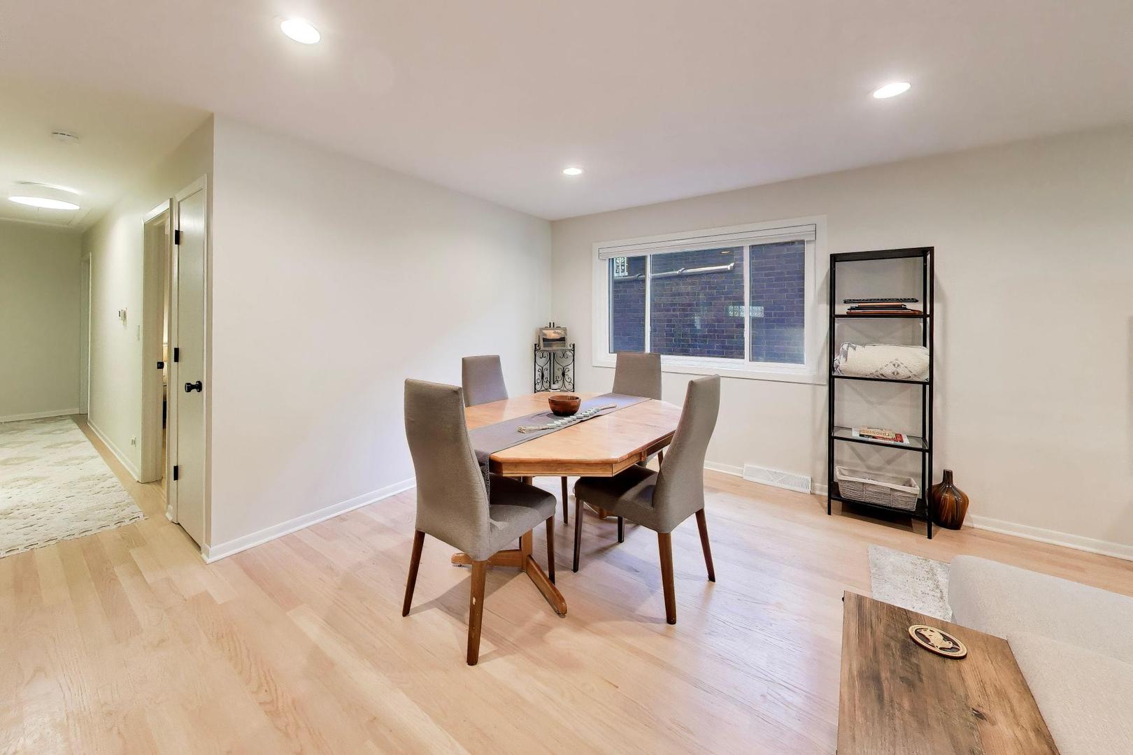 539 S Evergreen Avenue