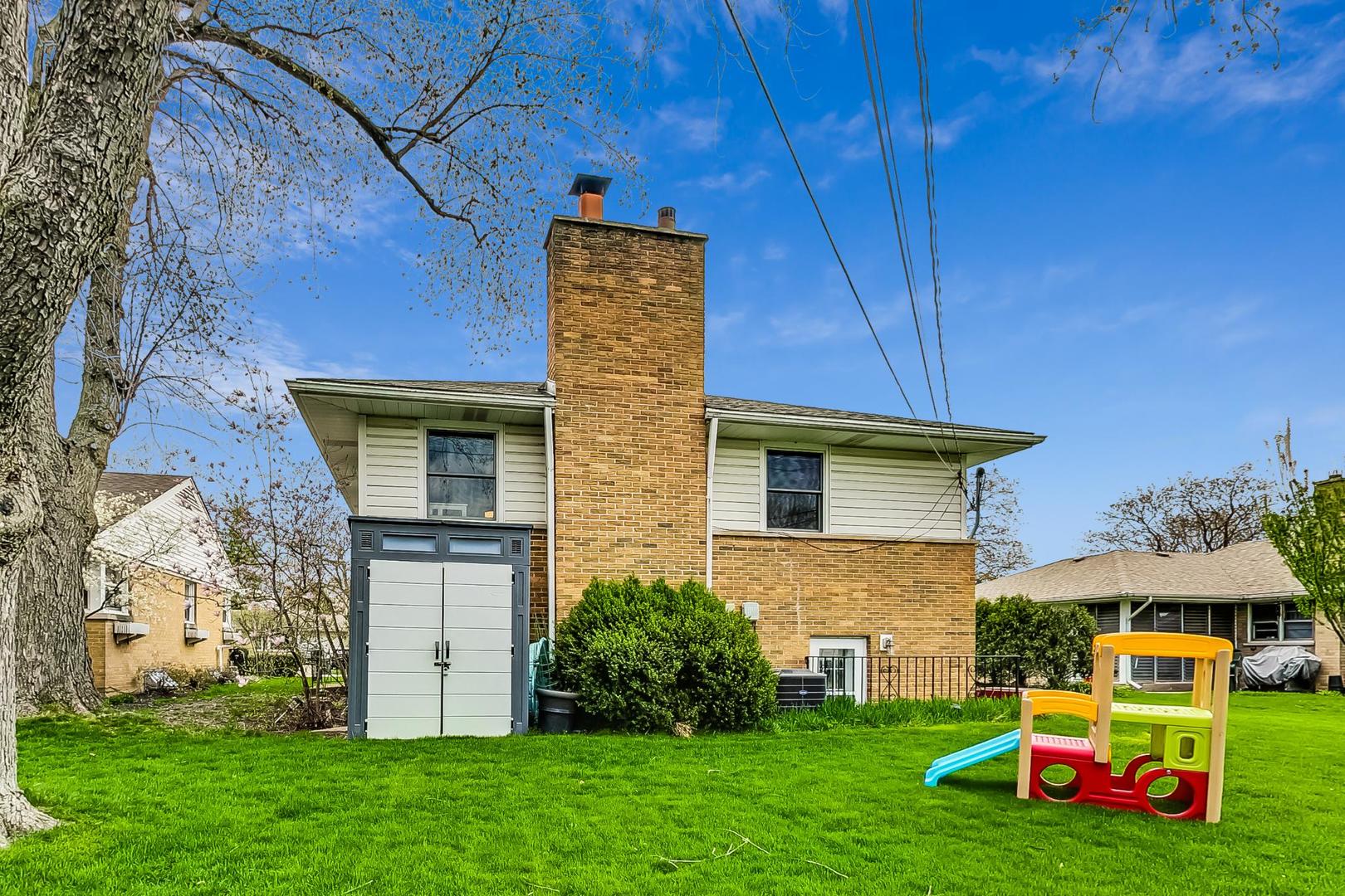 1105 W Miner Street