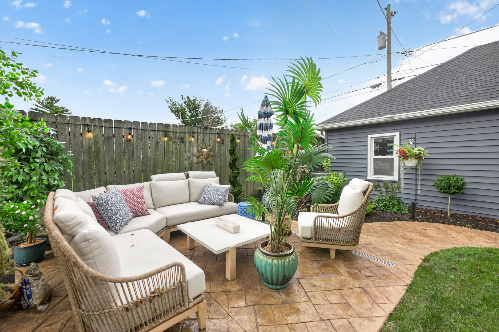 1337 Henry Street Unit: CH