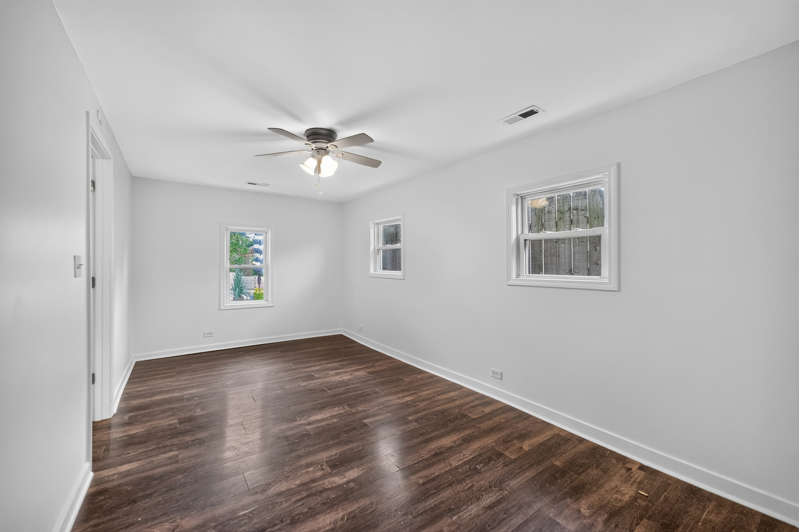 1337 Henry Street Unit: CH