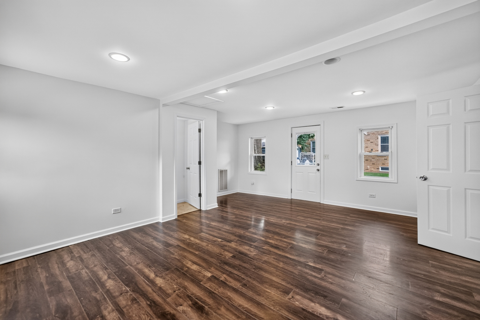1337 Henry Street Unit: CH