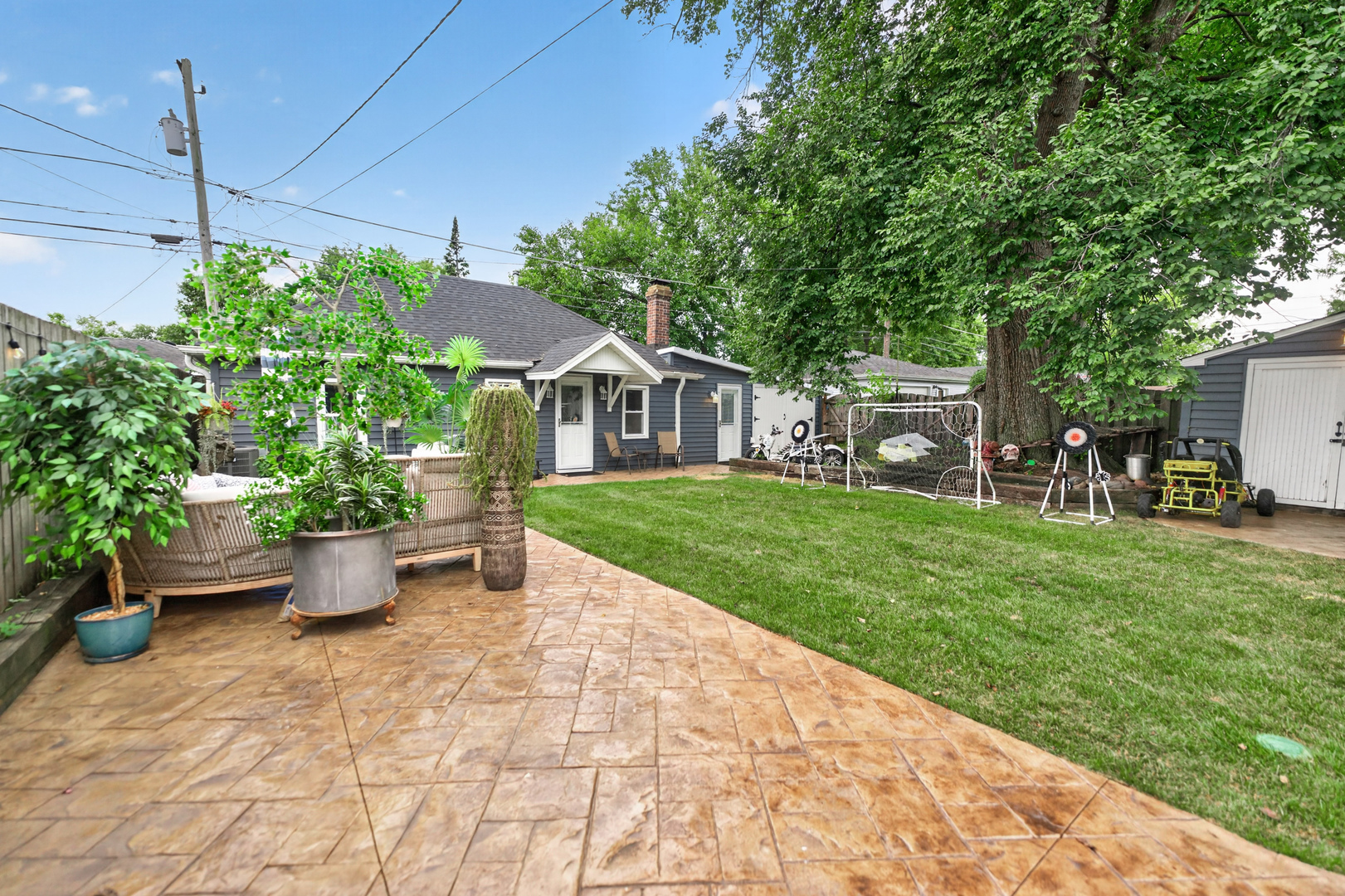 1337 Henry Street Unit: CH