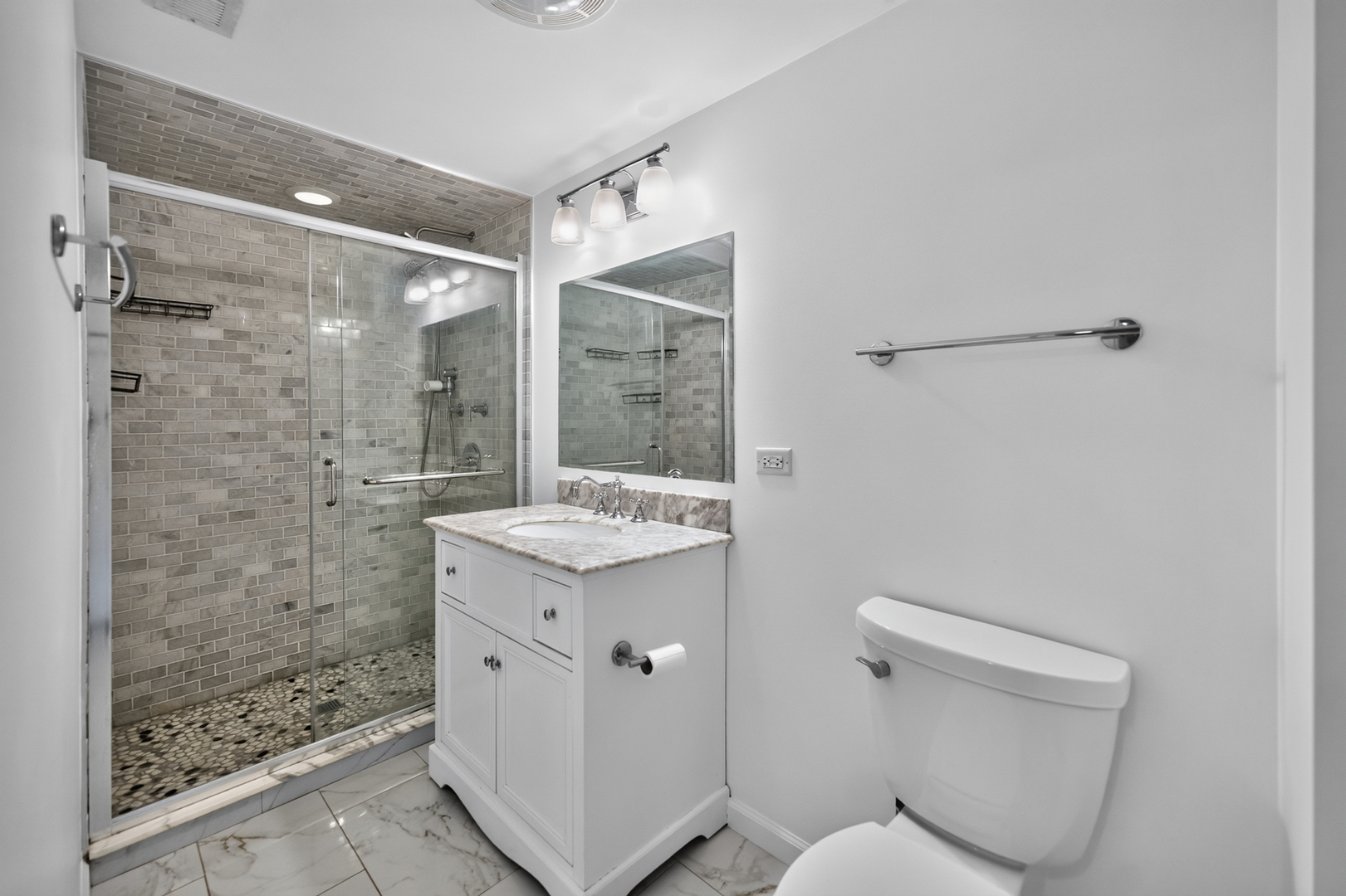 1337 Henry Street Unit: CH