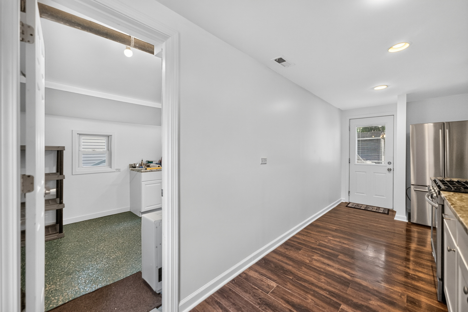 1337 Henry Street Unit: CH
