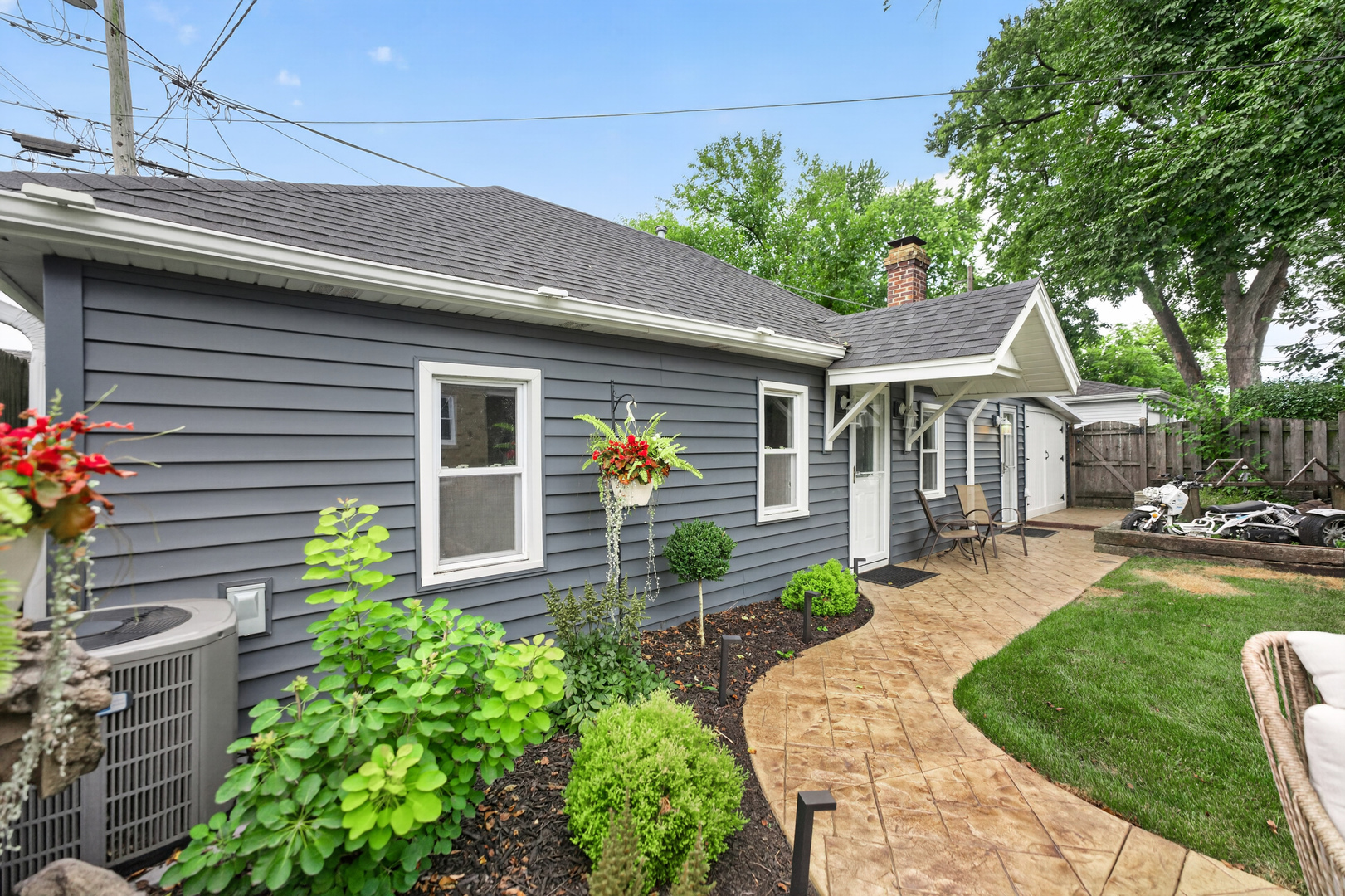 1337 Henry Street Unit: CH
