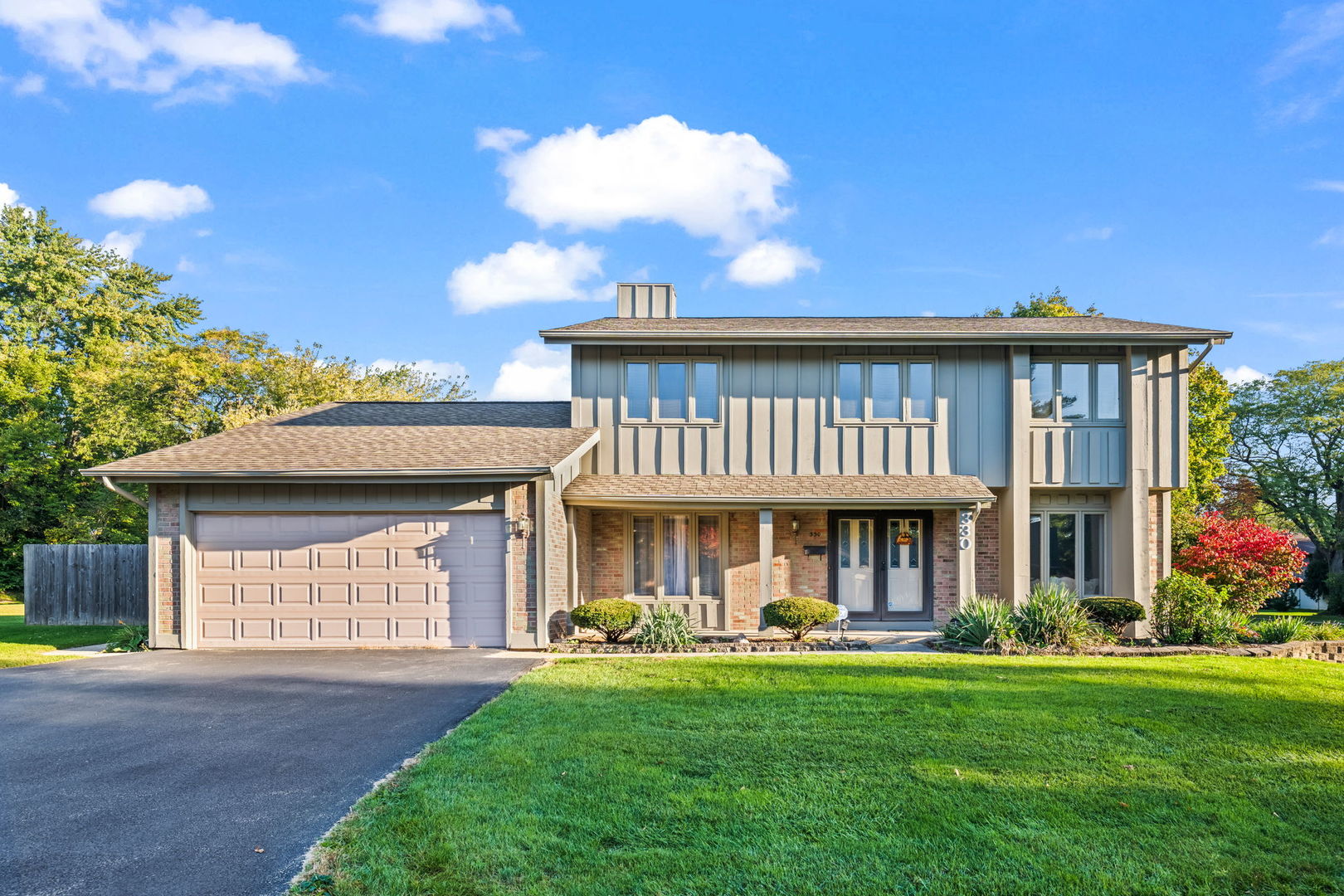 330 Ventura Club Drive Roselle Il Us 60172 Mrd12789326