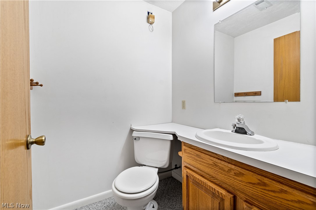 3911 Walnut Wood Way