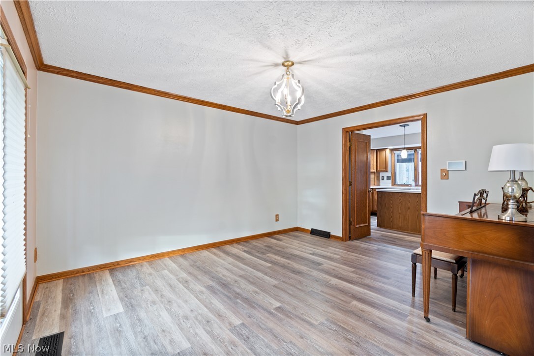 3911 Walnut Wood Way