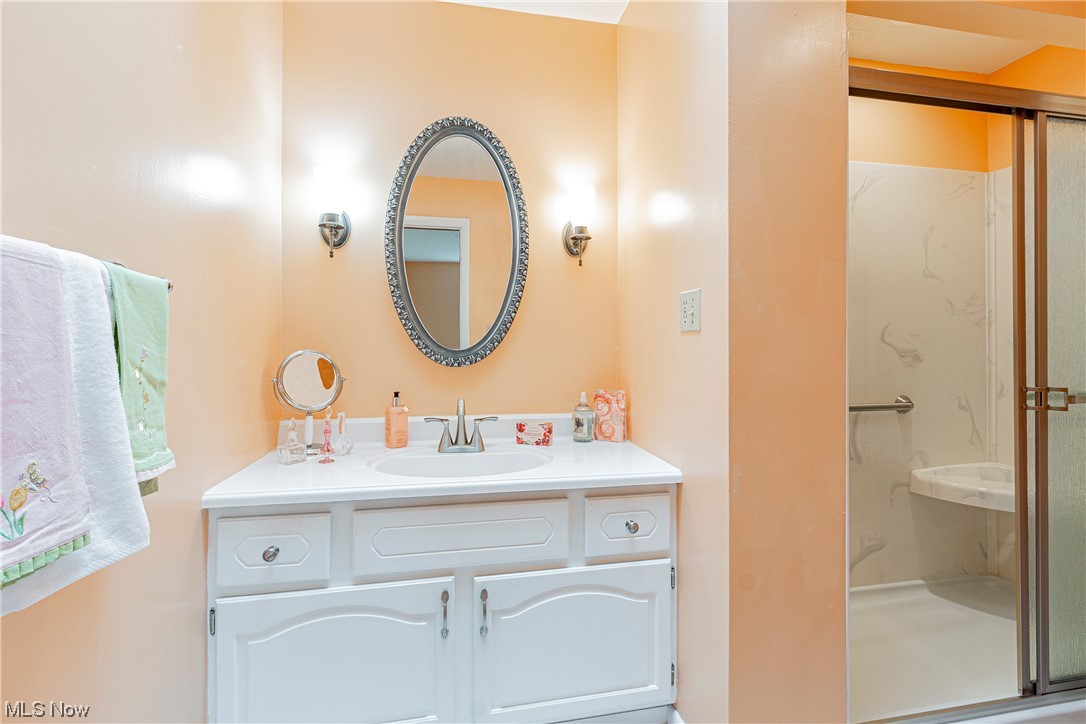 2868 Burnside Street