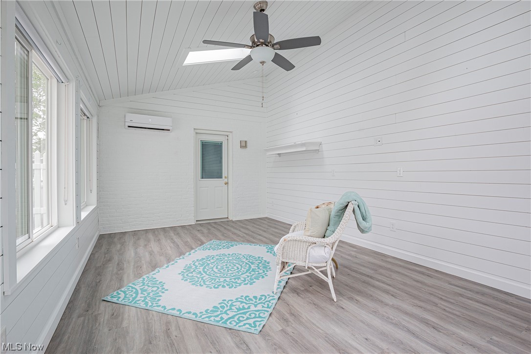 2868 Burnside Street