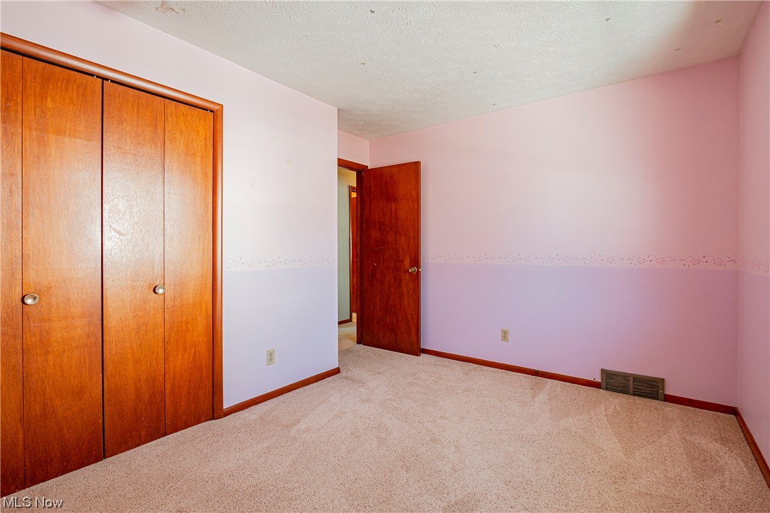 2868 Burnside Street