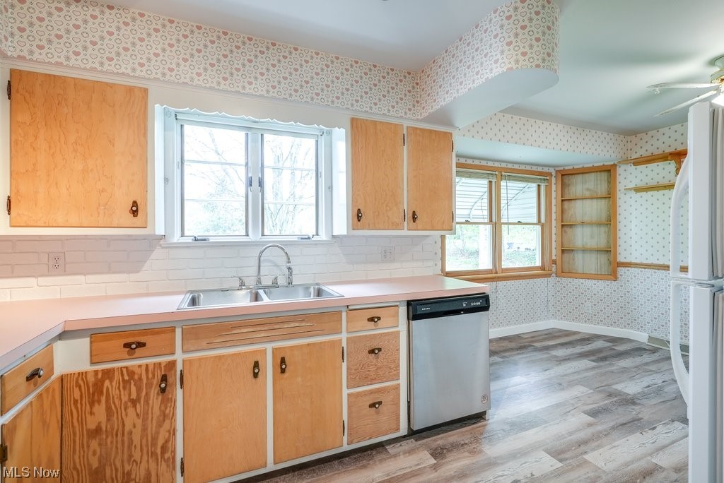 1484 Elm Grove Avenue