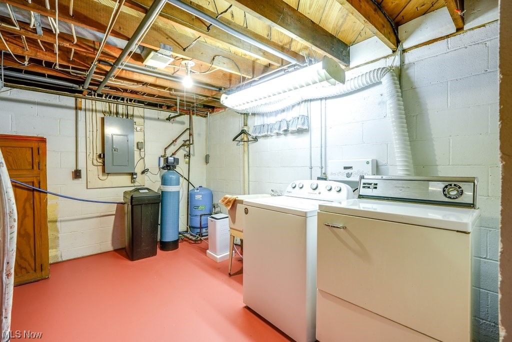 1484 Elm Grove Avenue