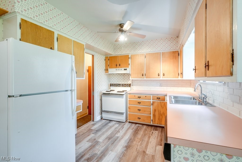 1484 Elm Grove Avenue