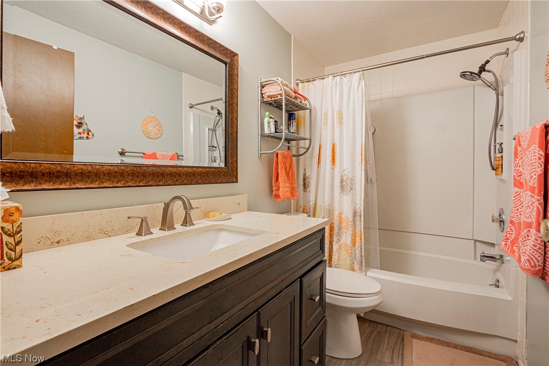 3819 Lake Run Boulevard