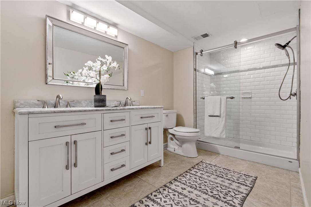 2365 Covington Road 123