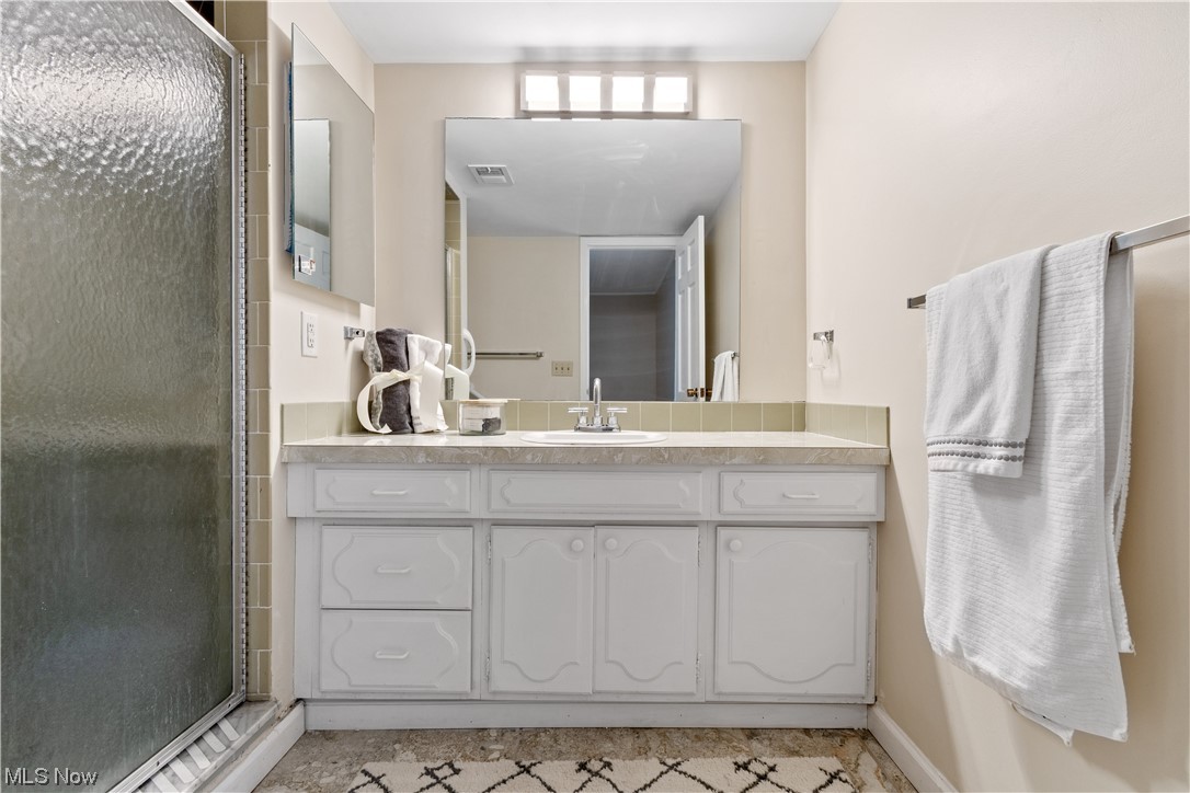 2365 Covington Road 123