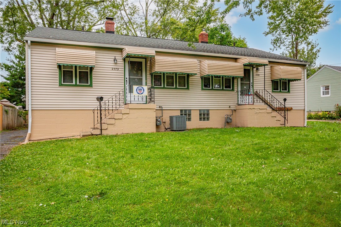 2579-2581 Benton Avenue