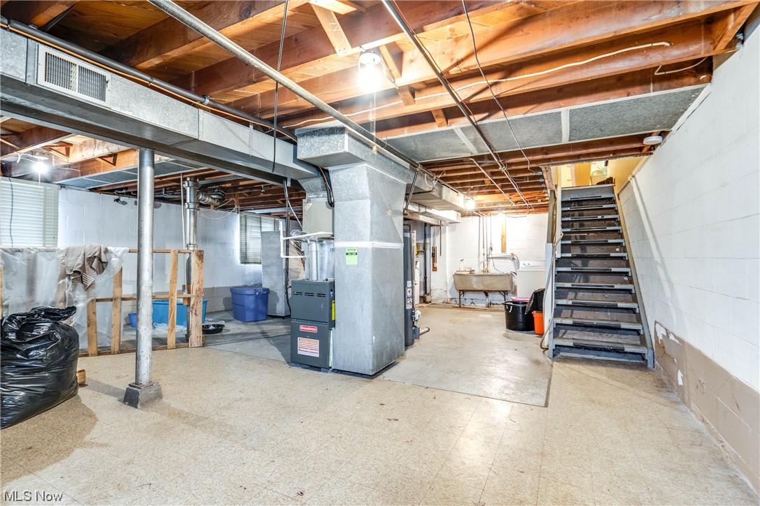 2579-2581 Benton Avenue