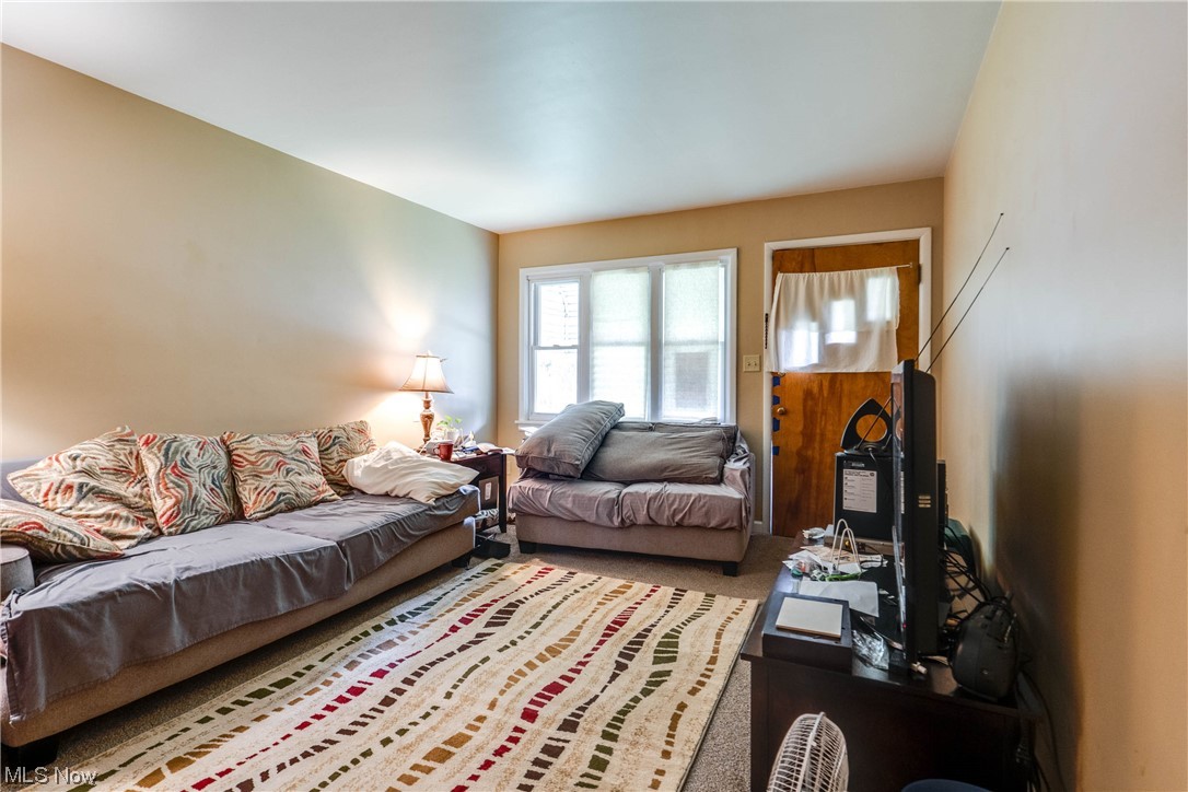 2579-2581 Benton Avenue