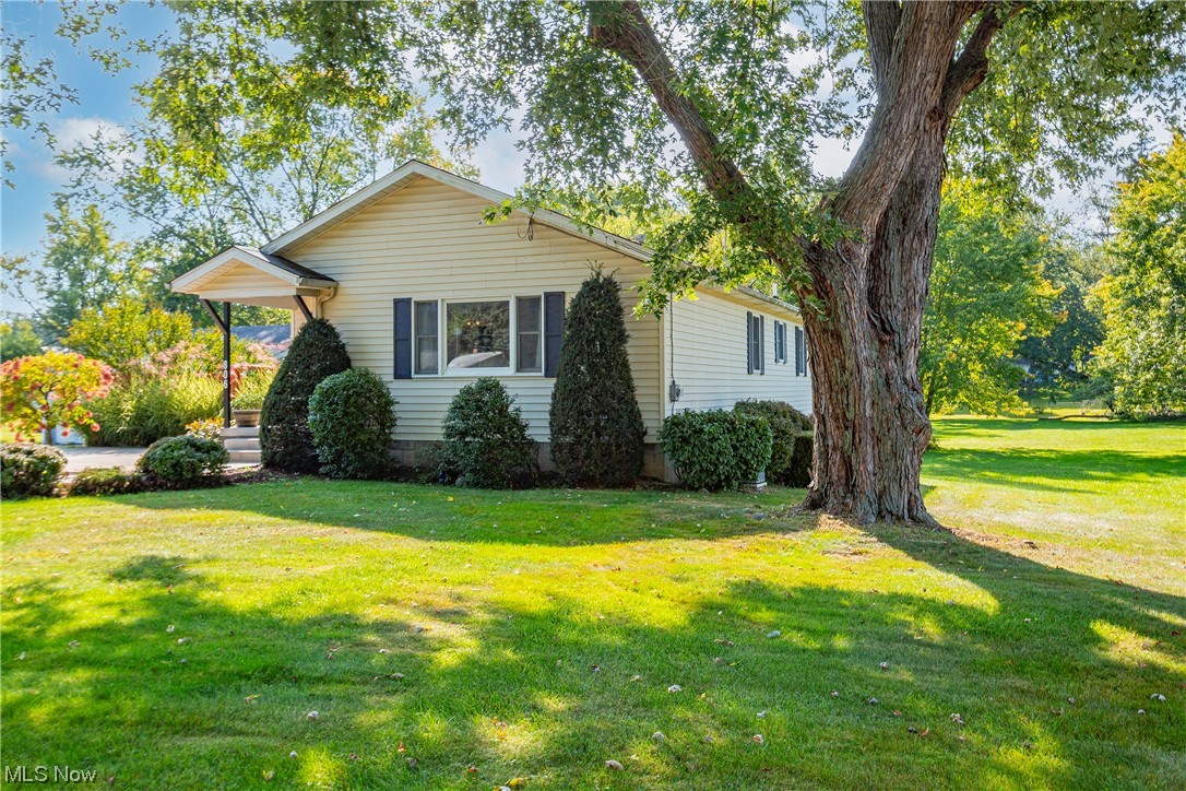 806 E Cassell Avenue