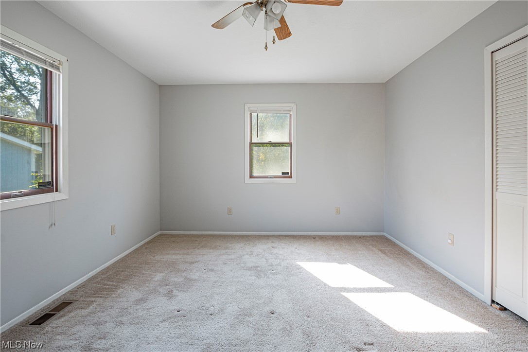 806 E Cassell Avenue